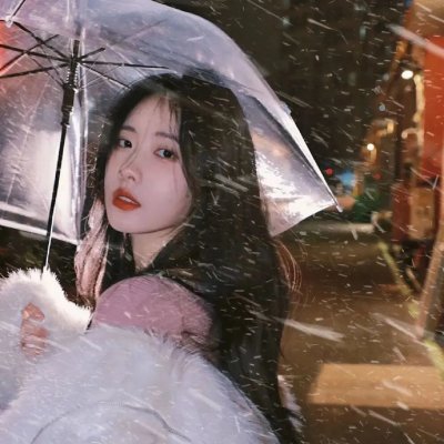 滚女揾老衬